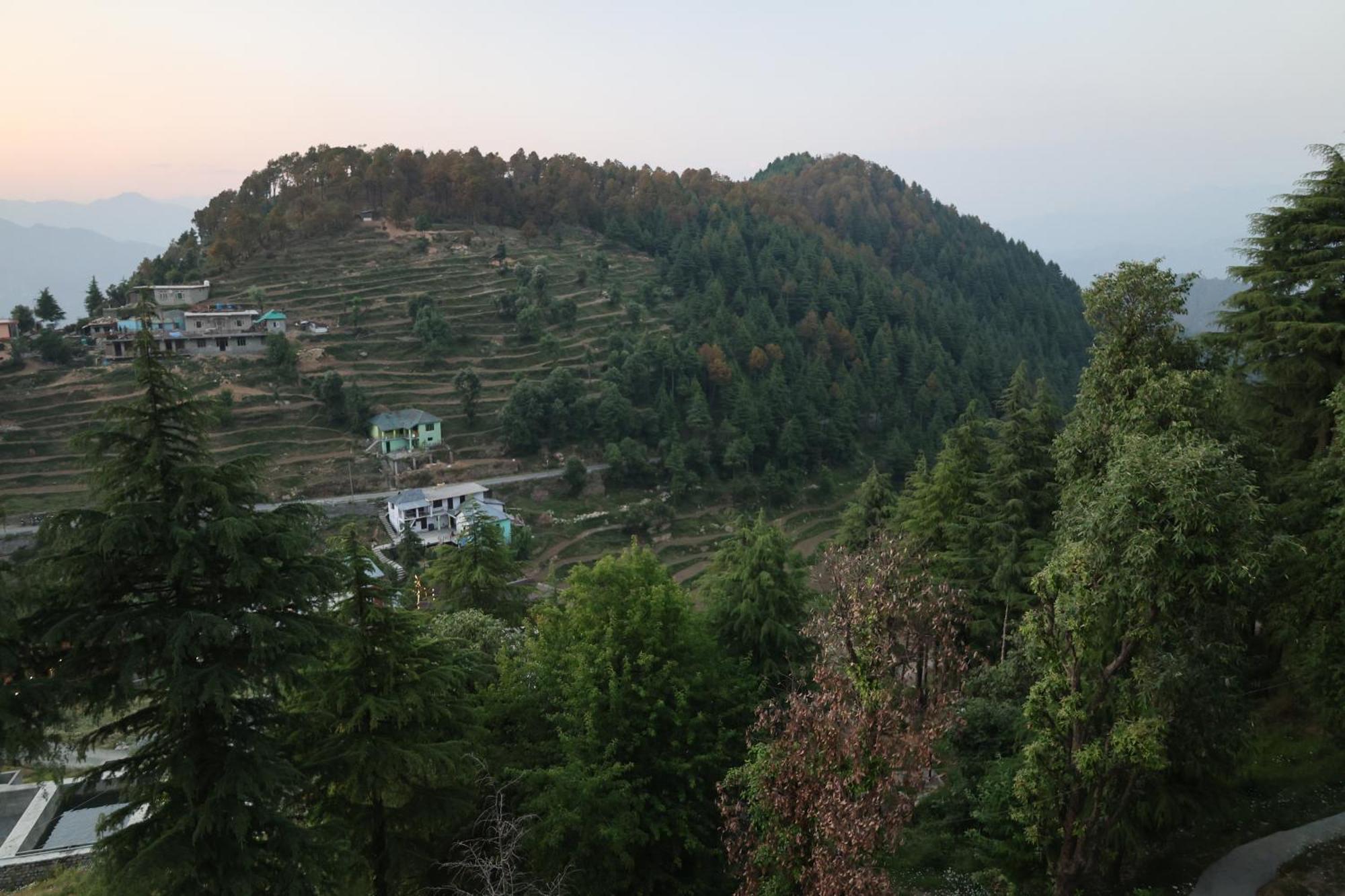 Mud House , Homestay Heritage Dalhousie Exterior photo